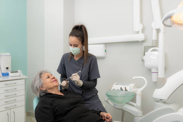 Best Holiday Emergency Dentist in Rossmoor, CA